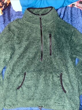No Boundaries Dark Green Sherpa Quarter-Zip Pullover